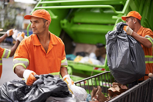 Yard Cleanup Services in Hewlett, NY